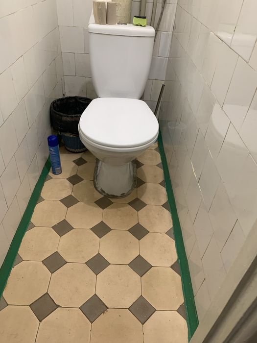 Продам 2 кв  4 поверх ( торг)