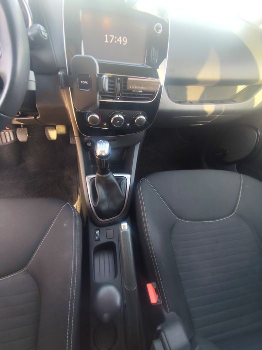 Renault Clio Sport Tourer 0.9 TCe Limited | 2017 | 97.600 km | Gasolina
