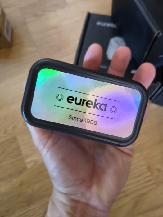 3 Baterias 25.9v para aspirador eureka Ak7