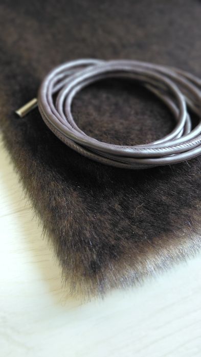 Манішка  коричнева довговорсова еко-норка