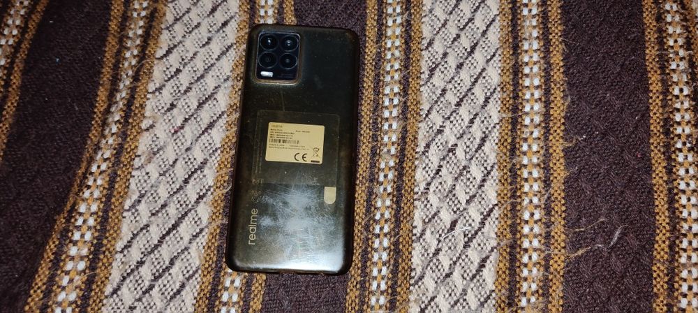Smartfon Realme 8