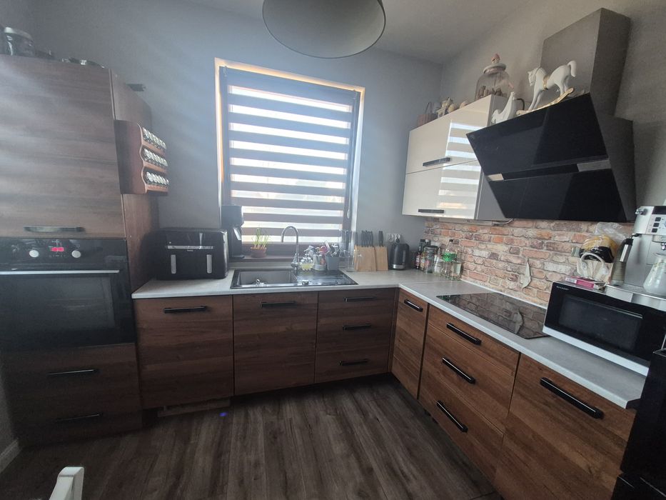 Sprzedane zest mebli kucjennych