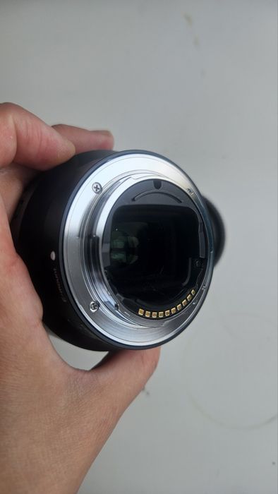 Продам Sony FE 50mm F2.8 Macro