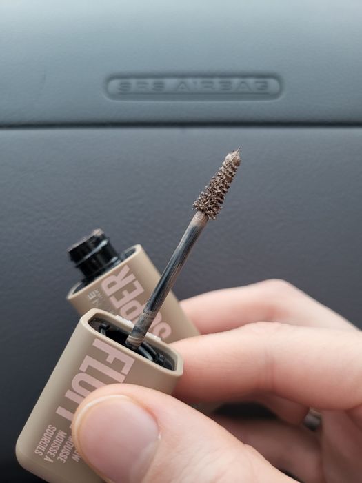 Maybelline Super Fluff Brow Mousse