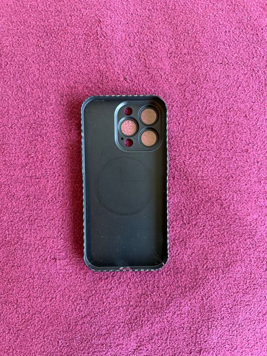 Capa iPhone 14 Pro Hardcase