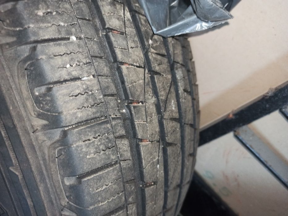 Комплект шин Bridgestone Destination 245/60 R18