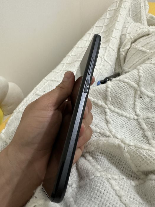TCL 405 telemovel