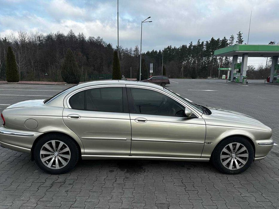 Автомобіль Jaguar X-type 2006
