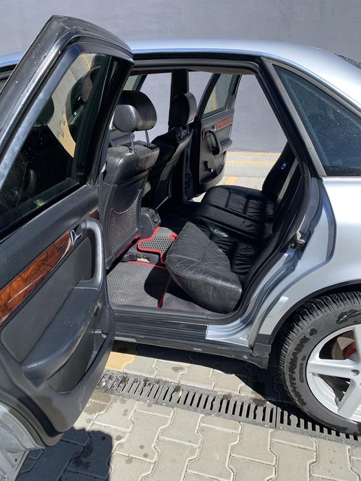 Продам Ауді а6с4 в гарному стані