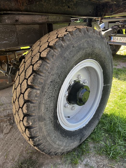 Kola 8 szpilek 9.00 r20