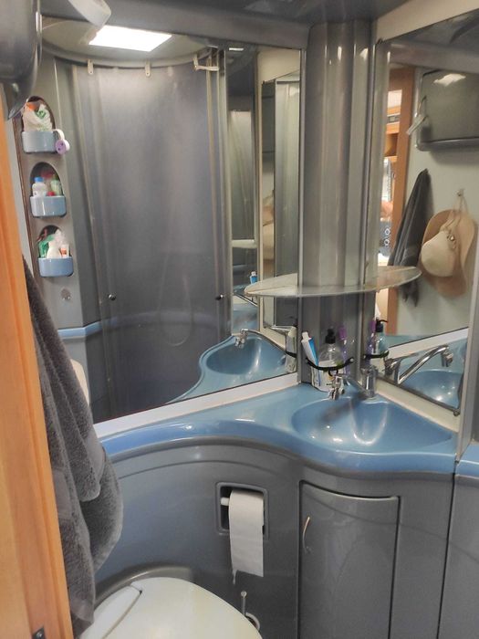 Autocaravana Euramobil  - Fiat Ducato 2.3 JTD com A/C