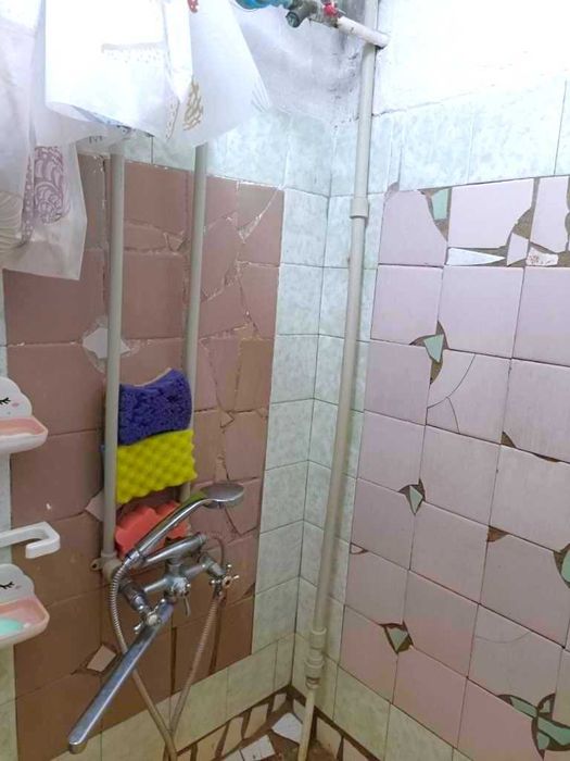 Продаж 2 Кімнатної Квартири з Ремонтом. Окремі Кімнати. ТРЦ "Екватор"