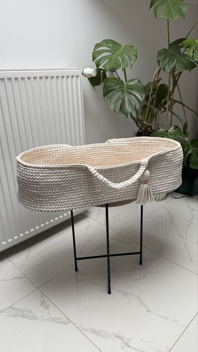 Kosz mojżesza z materacykiem, nowy , robiony na szydełku