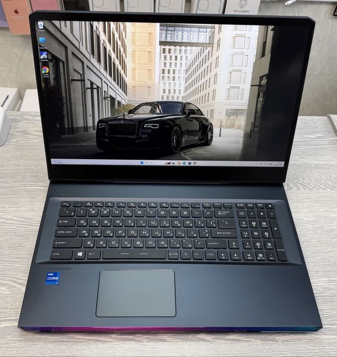 MSI Raider 11UH GE76 / 144Hz / i7 (11) / RAM 32 / RTX 3080 16 GB / 512