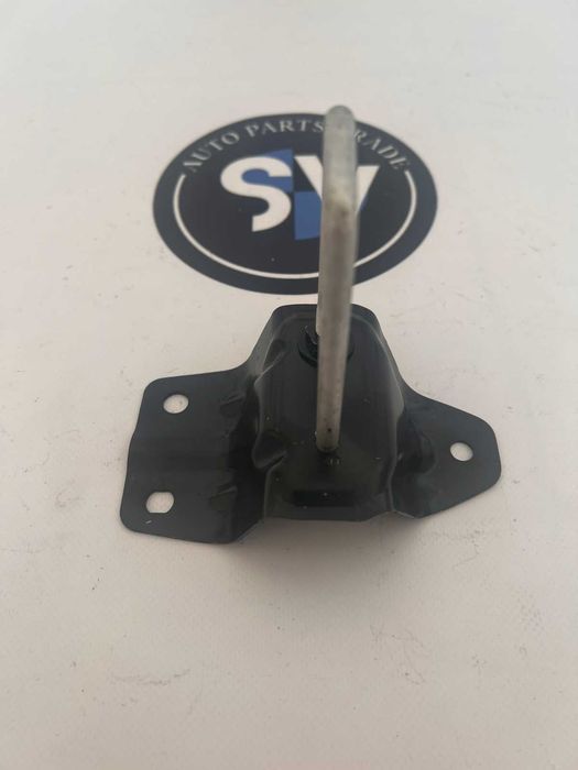 Скоба замка капота ліва ригель права BMW X1 F48 51237435104
