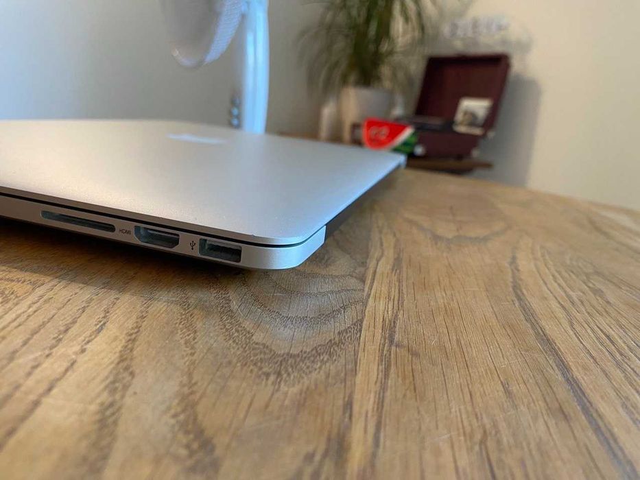 MacBook Pro 15" (2015) | 16 GB RAM | 256 GB SSD | Bardzo dobry stan