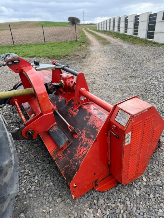 Mulczer kosiarka bijakowa kuhn muthing maschio Omarv 4m