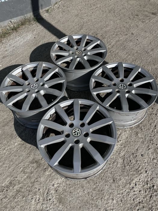 Продам комплект різношироких титанових дисків Volkswagen 5/130 R19