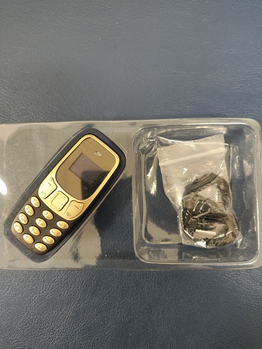 Mini telefon komurkowy BM 10
