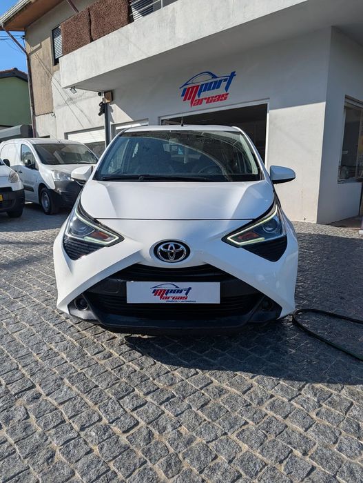 Toyota Aygo x-play