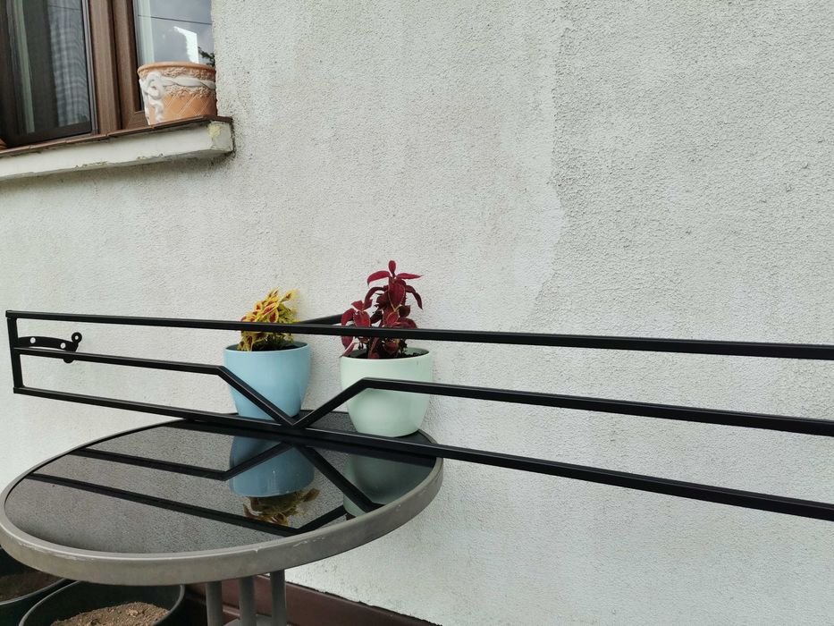 kwietnik kuty donice doniczki osłona na kwiaty skrzynki balkonowe