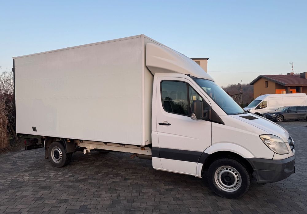 Mercedes-Benz Sprinter  Kontener! 3 osobowy! 6 biegów! Hak! Klima!