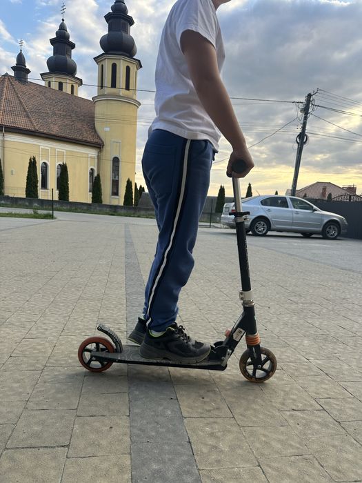 Продаж самоката у хорошому стані м.Ужгород