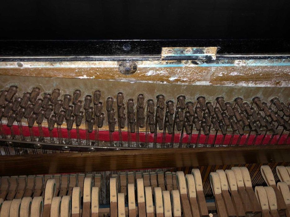 Piano vertical g. richter & co