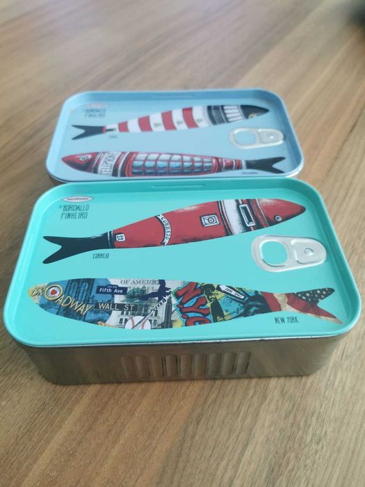 Caixas sardinha para arrumação
