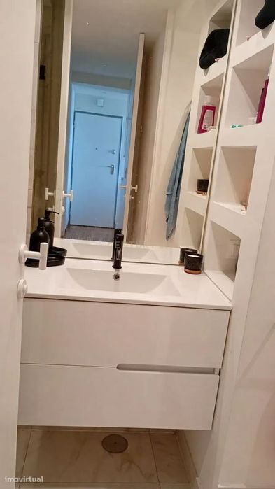 T2 - Oportunidade em Beja: Apartamento Totalmente Remodelado no 6º And