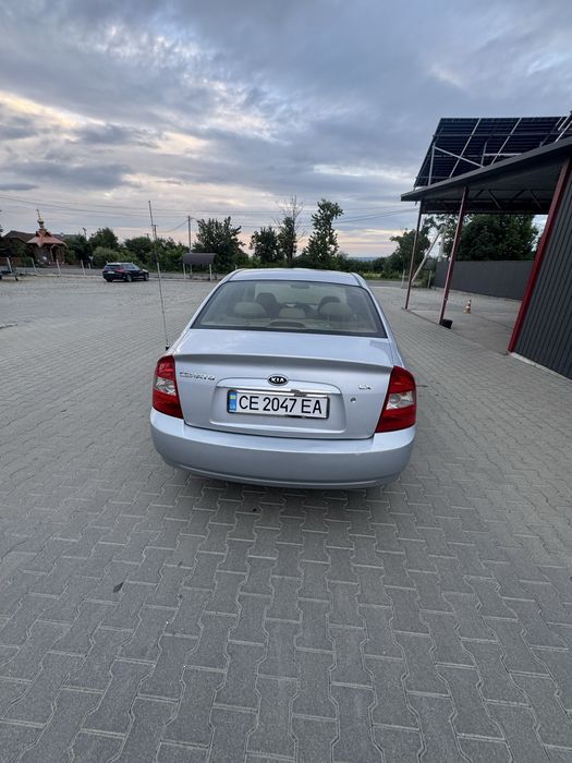 Автомобіль Kia cerato 2006
