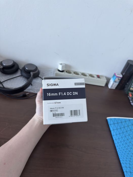 Sigma 16mm f/1.4 DC DN Contemporary для Micro 4/3 (MFT)