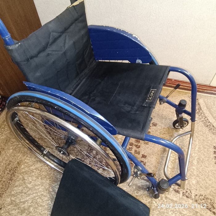 Крісло колісне активне Іскра