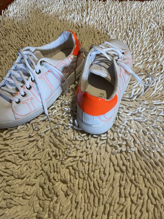 Snakersy Guess damskie