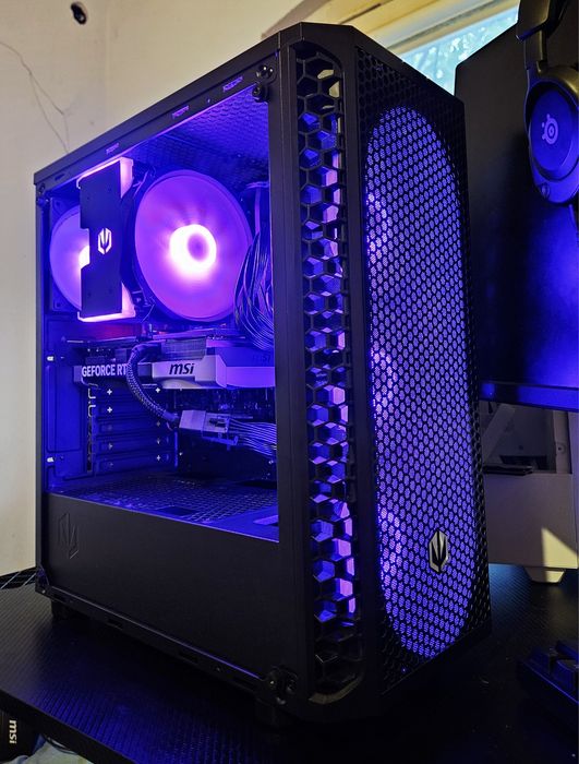 NOWY Komputer gamingowy RTX 5070/RYZEN 7500F/16GB/M.2/GWARANCJA!