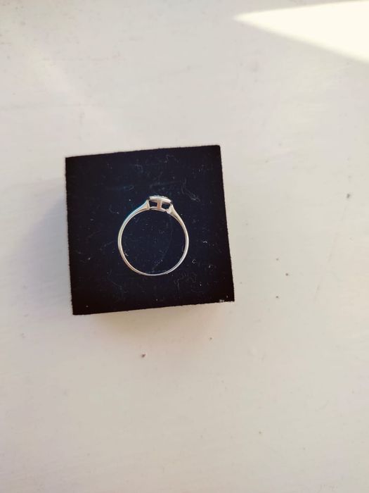 Золото біле з діамантами