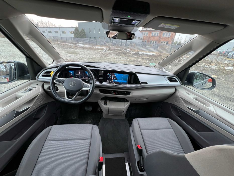 Wynajem busa VW MULTIVAN bus do wynajęcia wypożyczalnia busów