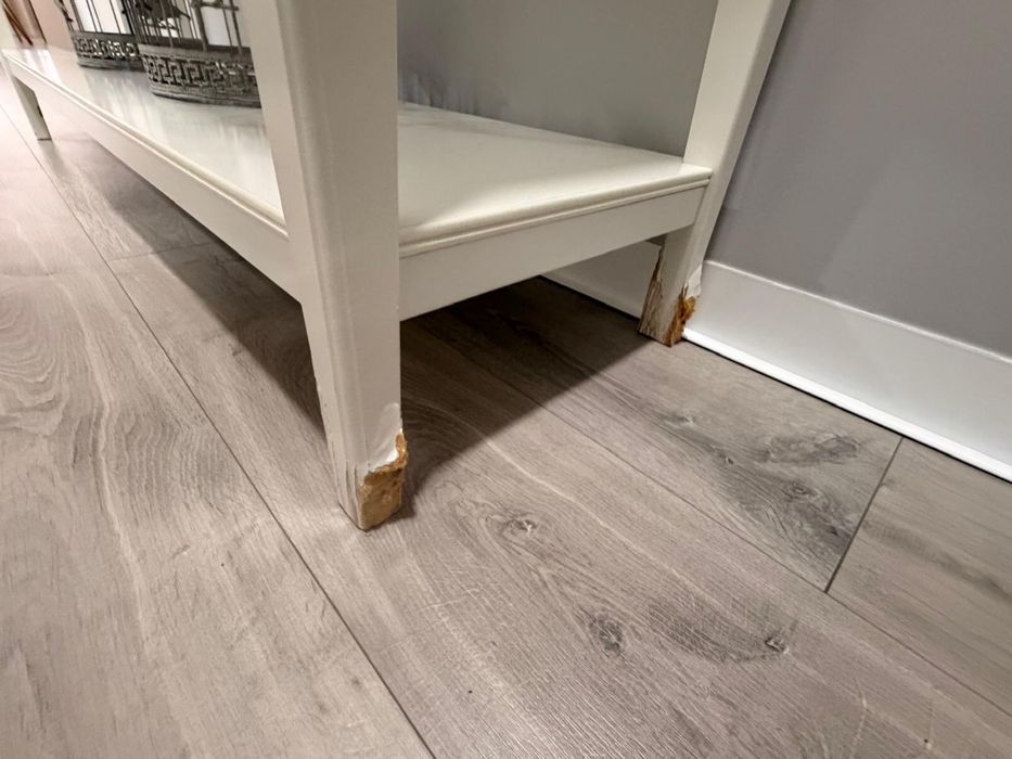 Aparador na cor branca