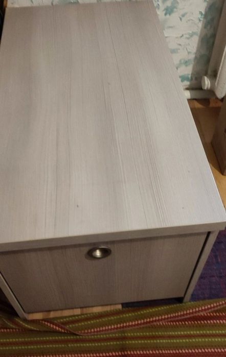 Тумби дві в гарному стані