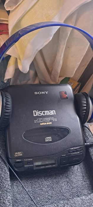 SONY Walkman D-33 CD PLAYER DiskMan DAC D-33 Mega BASS made in JAPAN