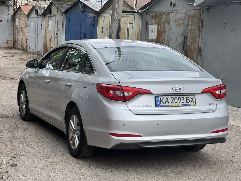Hyundai Sonata 2016 VIN KMHE341DBHA304035 фото оголошення 6 з 17