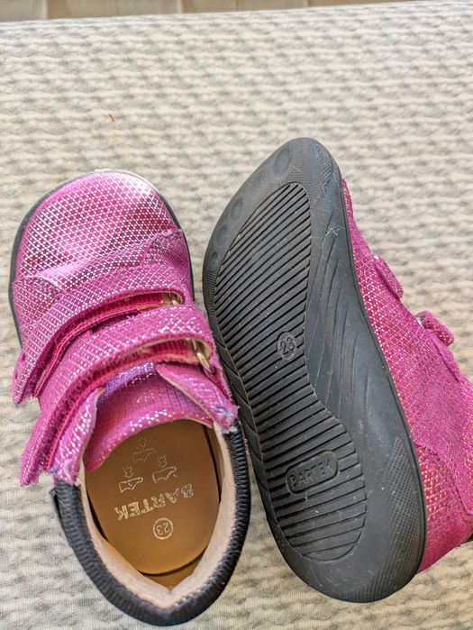 Różowe trzewiki barefoot dla dziewczynki BARTEK r. 23