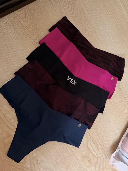 Трусики Victoria’sSecret Pink