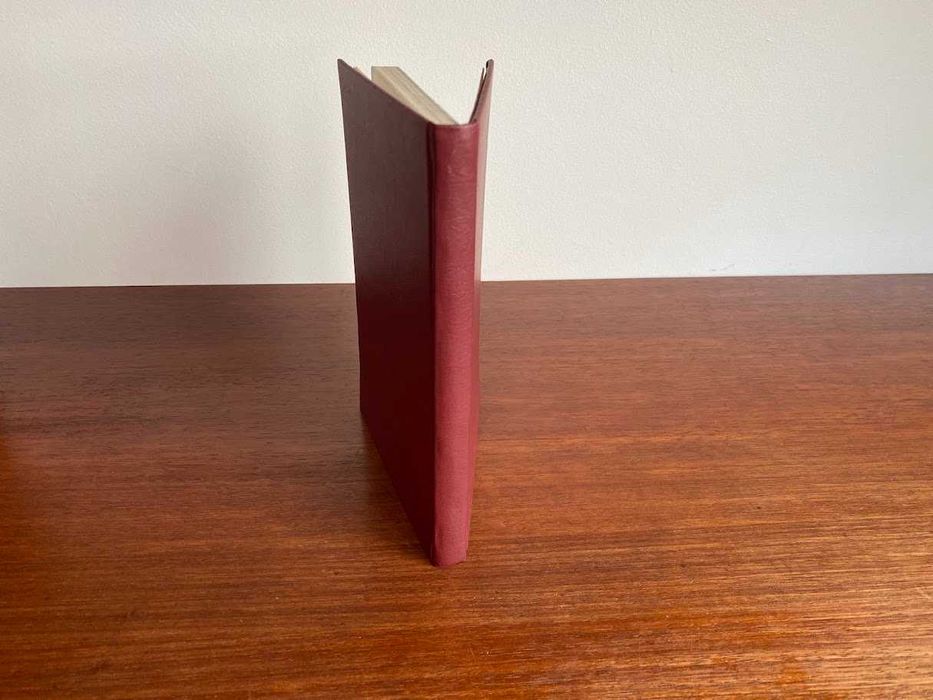 Livro 25 de Abril 2ª edição, encadernado