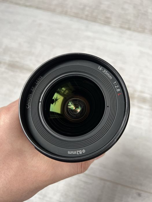 Canon EF 16-35mm f/2.8L II USM