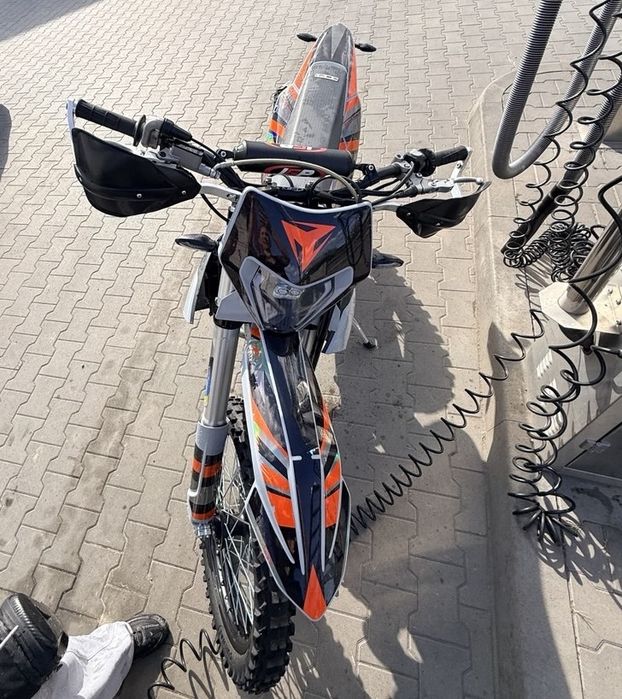 Kovi Lite 300 R 2026 року; без торгу