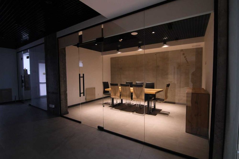 Продаж приміщення 395м2.,вул. В.Великого ЖК Америка Без комісії