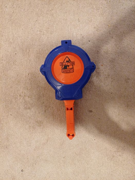 Pistolet nerf infinitus