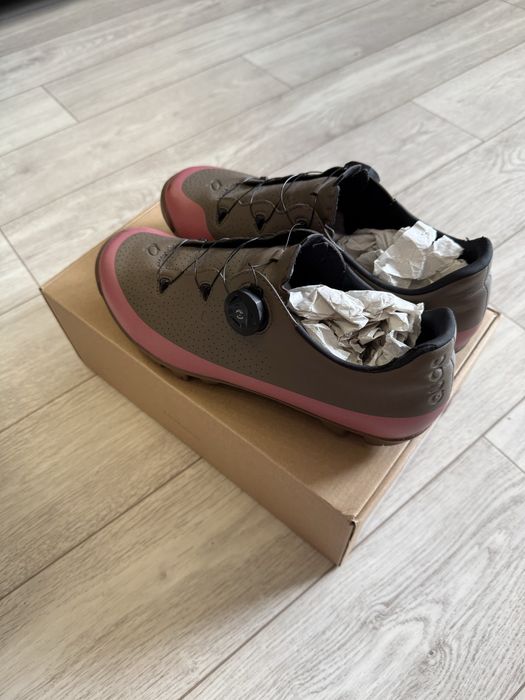 Quoc shoes гравійні велотуфлі , веловзуття