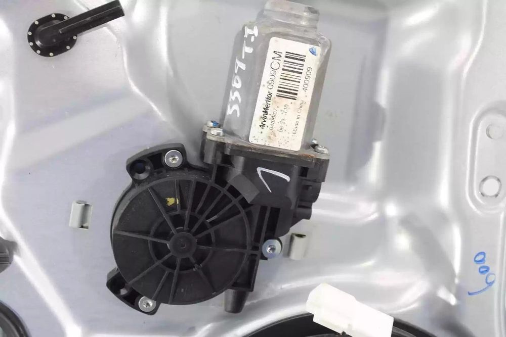 ELEVADOR DE VIDRO TRASEIRO ESQUERDO HYUNDAI SANTA FÉ II 2007 -0909CM400909